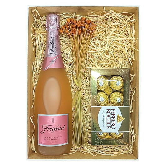 Espumante Freixenet Rose e Bombons Ferrero