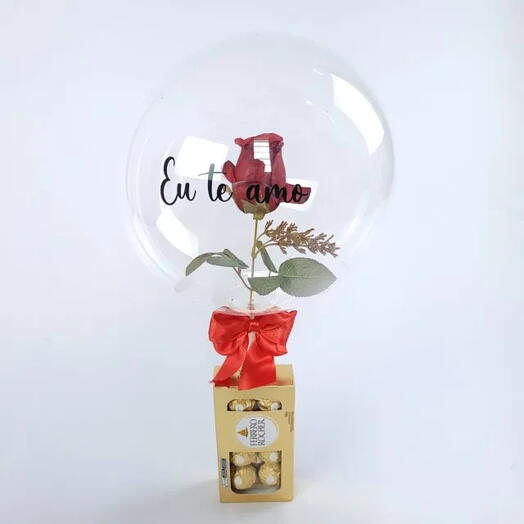 Balão tematico "eu te amo" com ferrero rocher