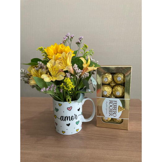 Kit Caneca, Flores e Ferrero Rocher