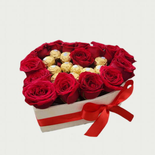 Delicada Box com Rosas e Chocolate