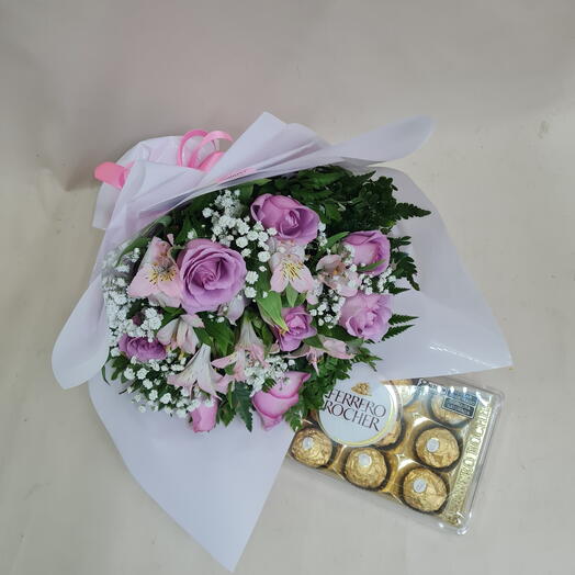 Rosas Lilas com Ferreiro