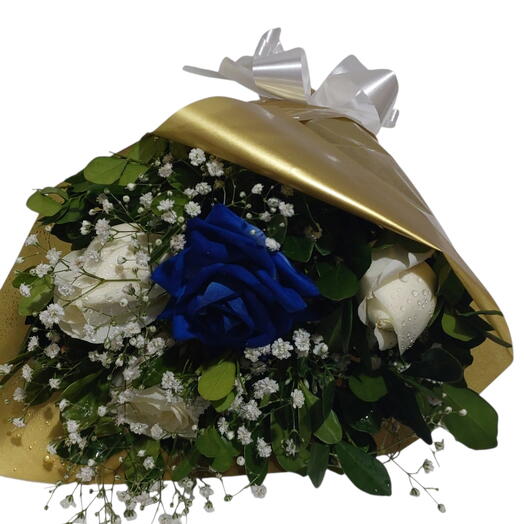 Mine Buque de 3 Rosas Brancas + 1 Articial Azul com Gips