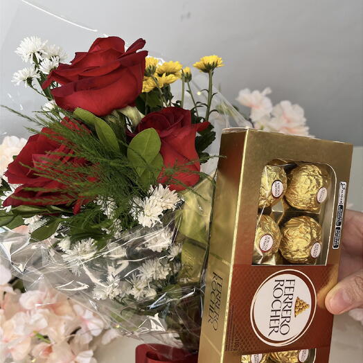 Buquê 3 Rosas e Chocolate Ferrero