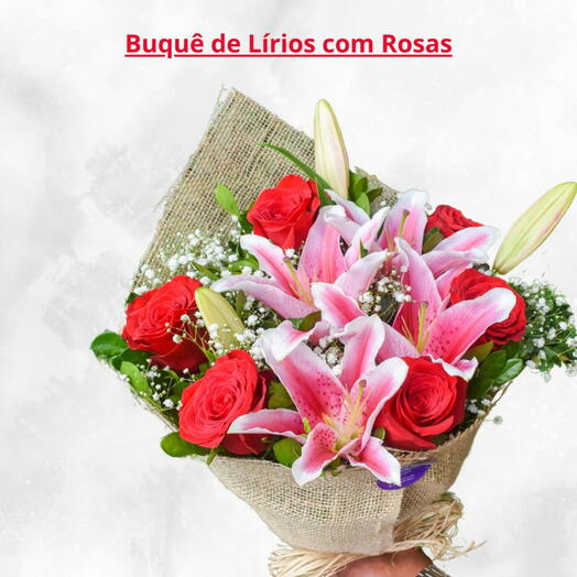 Buquê de Lirios com Rosas Vermelhas