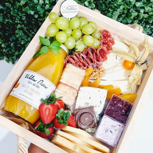 Caixa de Frios Individual com Suco