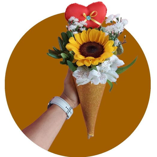 Buquê de Girassol no Cone